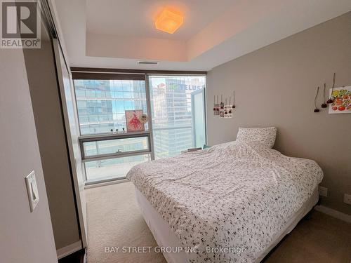 3110 - 14 York Street, Toronto, ON - Indoor Photo Showing Bedroom