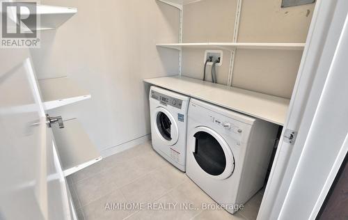 18 - 3026 Postridge Drive, Oakville, ON - Indoor Photo Showing Laundry Room