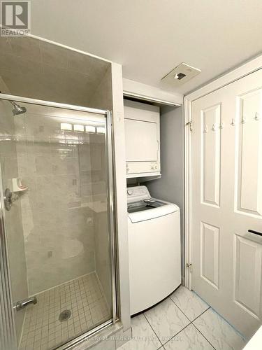 #2128 -68 Corporate Dr, Toronto, ON - Indoor Photo Showing Laundry Room