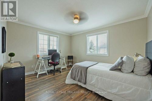 98 Meredith Dr N, Middlesex Centre, ON - Indoor Photo Showing Bedroom