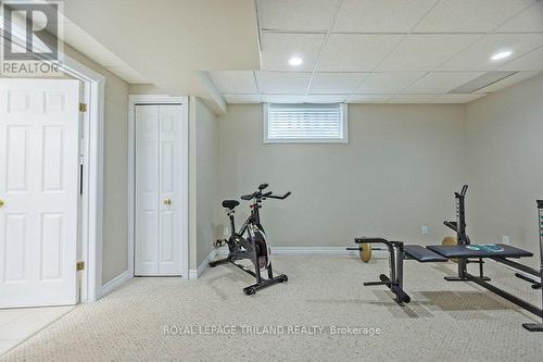 98 Meredith Dr N, Middlesex Centre, ON - Indoor Photo Showing Gym Room