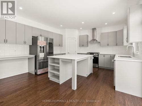445 Turmeric Court, Ottawa, ON - Indoor Photo Showing Kitchen With Stainless Steel Kitchen With Upgraded Kitchen