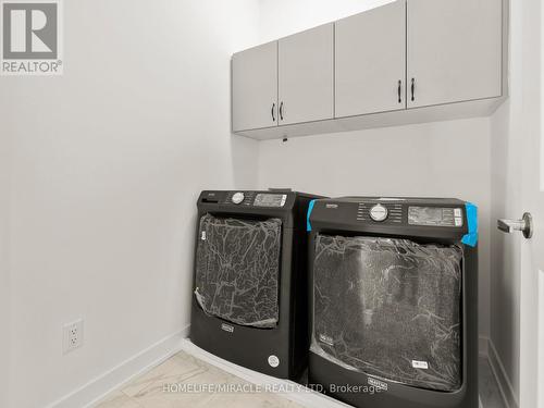445 Turmeric Court, Ottawa, ON - Indoor Photo Showing Laundry Room