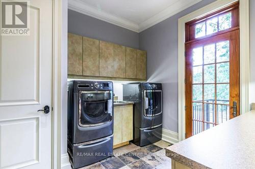 63 Metcalfe Street, Guelph, ON - Indoor Photo Showing Laundry Room