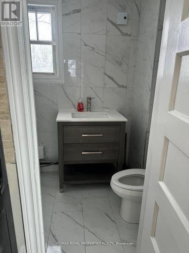 188 Furnival Rd, West Elgin, ON - Indoor Photo Showing Bathroom