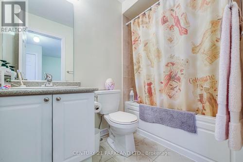 178 Farooq Boulevard, Vaughan, ON - Indoor Photo Showing Bathroom