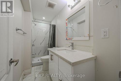 14 Snowy Wood Drive, Brampton, ON - Indoor Photo Showing Bathroom
