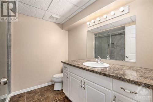 91 Alon Street, Stittsville, ON - Indoor Photo Showing Bathroom