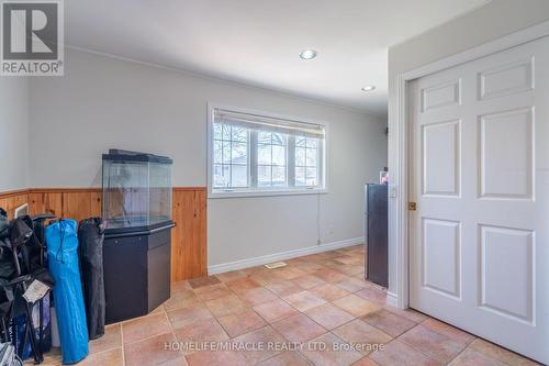 12 Chartwell Crescent, Guelph, ON - Indoor Photo Showing Other Room