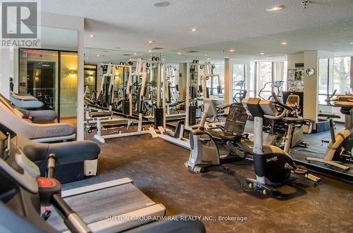 #702 -7601 Bathurst St, Vaughan, ON - Indoor Photo Showing Gym Room