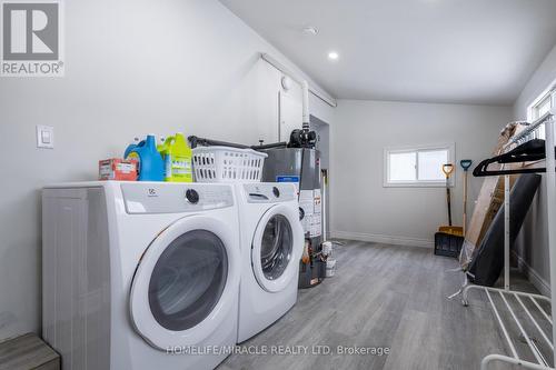 680 Ontario St, Midland, ON - Indoor Photo Showing Laundry Room