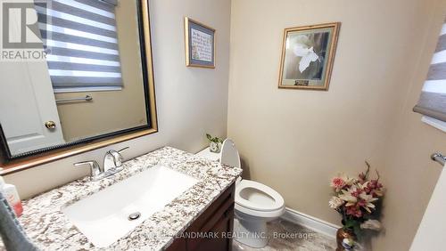 130 Kingswood Dr, Brampton, ON - Indoor Photo Showing Bathroom
