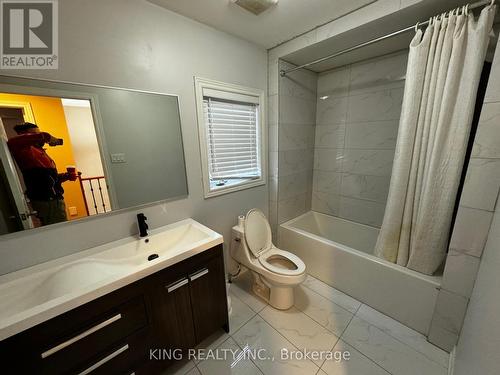967 Beechwood Avenue, Mississauga, ON - Indoor Photo Showing Bathroom