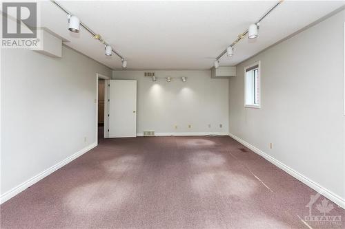 6302 Emerald Links Drive, Greely, ON - Indoor Photo Showing Other Room