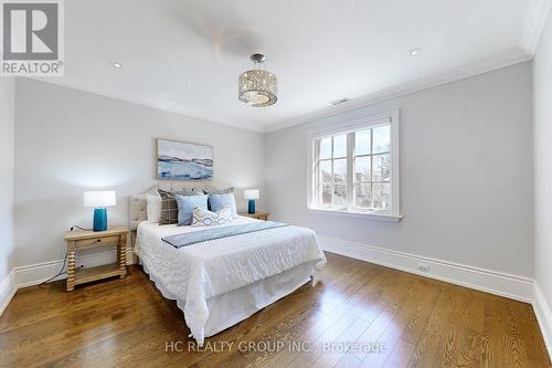 136 Kilbarry Rd, Toronto, ON - Indoor Photo Showing Bedroom