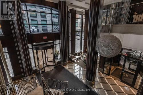#1601 -68 Yorkville Ave, Toronto, ON - Indoor Photo Showing Other Room