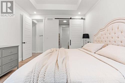 385 Caserta, Lakeshore, ON - Indoor Photo Showing Bedroom