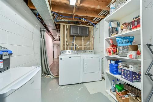 48 Delena Avenue S, Hamilton, ON - Indoor Photo Showing Laundry Room