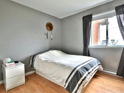 Chambre Ã Â coucher - 102-981 Rue Jean-Melançon, Saint-Jean-Sur-Richelieu, QC - Indoor Photo Showing Bedroom