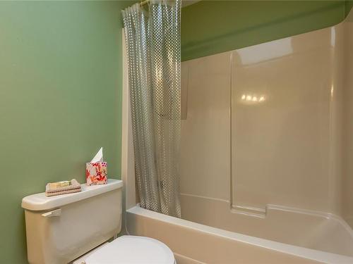 309-300 St. Ann'S Rd, Campbell River, BC - Indoor Photo Showing Bathroom