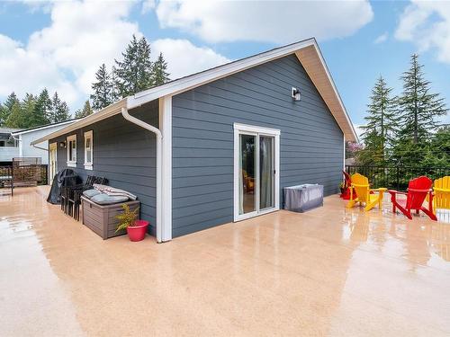 1824 Craig Dr, Nanoose Bay, BC - Outdoor With Exterior