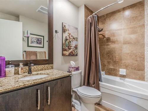 112-1375 Bear Mountain Pkwy, Langford, BC - Indoor Photo Showing Bathroom