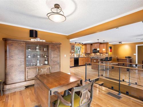 1158 Kathleen Dr, Duncan, BC - Indoor Photo Showing Dining Room