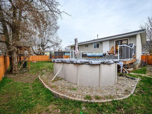 2106 14 Street, Vernon, BC - Outdoor With Deck Patio Veranda With Backyard