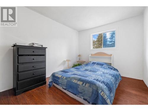 3105 Mciver Road, West Kelowna, BC - Indoor Photo Showing Bedroom
