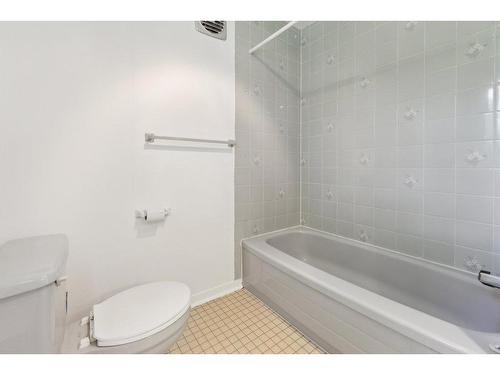 Bathroom - 1280 Route 315, L'Ange-Gardien, QC - Indoor Photo Showing Bathroom