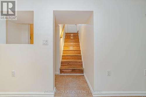 15 Nelles Rd N, Grimsby, ON - Indoor Photo Showing Other Room