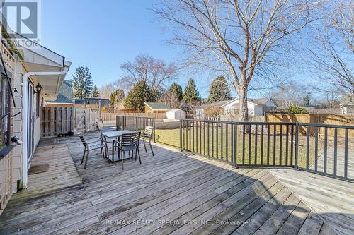 15 Nelles Rd N, Grimsby, ON - Outdoor With Deck Patio Veranda With Exterior