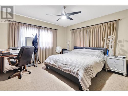 2065 Long Street, Kelowna, BC - Indoor Photo Showing Bedroom