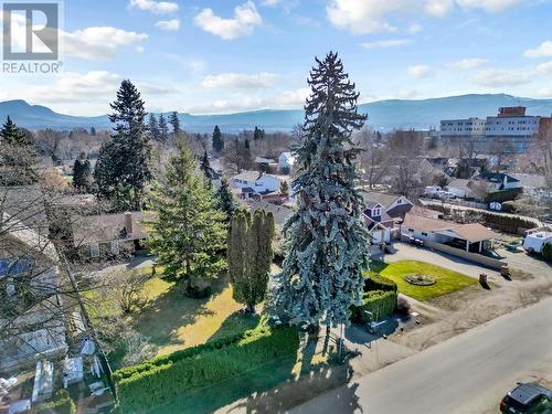 2065 Long Street, Kelowna, BC - Outdoor With View