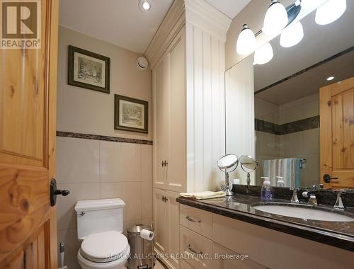1064 Green Gables Rd, Minden Hills, ON - Indoor Photo Showing Bathroom