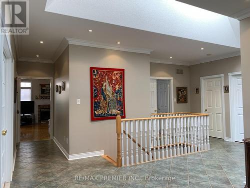 71 Gidleigh Park Cres, Vaughan, ON - Indoor Photo Showing Other Room