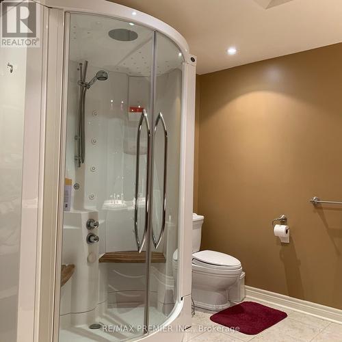 71 Gidleigh Park Cres, Vaughan, ON - Indoor Photo Showing Bathroom