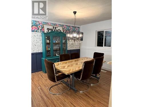 1117 96 Avenue, Dawson Creek, BC - Indoor Photo Showing Dining Room