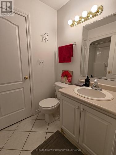 #29 -10 Isherwood Ave, Cambridge, ON - Indoor Photo Showing Bathroom