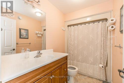 5 Pennsylvania Avenue, Wasaga Beach, ON - Indoor Photo Showing Bathroom
