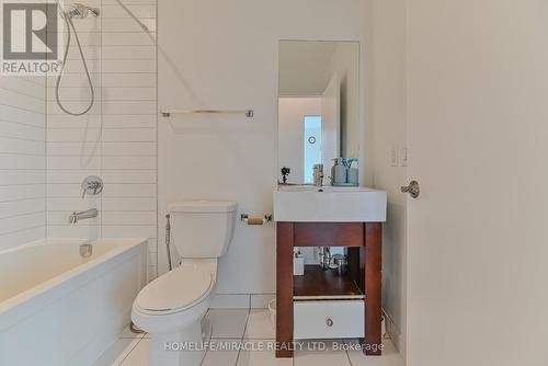 1609 - 840 Queens Plate Drive, Toronto, ON - Indoor Photo Showing Bathroom