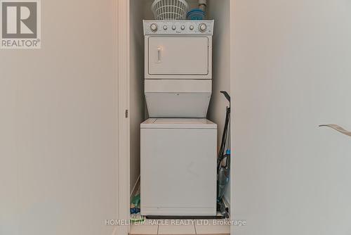 1609 - 840 Queens Plate Drive, Toronto, ON - Indoor Photo Showing Laundry Room