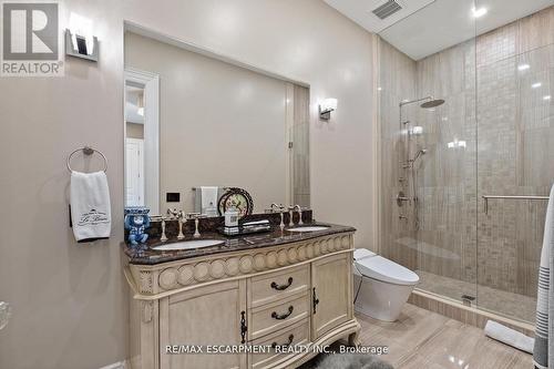12 Morning Crescent, Aurora, ON - Indoor Photo Showing Bathroom