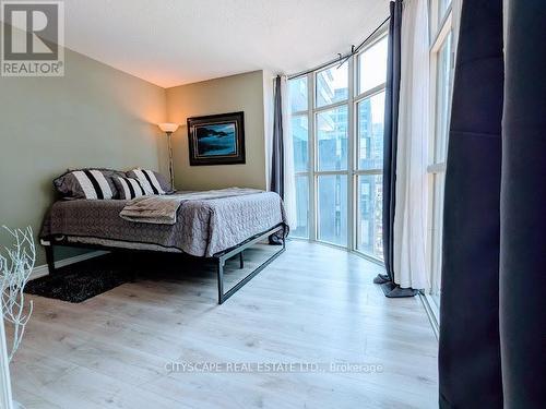 #606 -105 Victoria St, Toronto, ON - Indoor Photo Showing Bedroom
