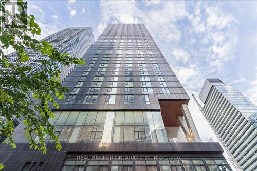 #2201 -357 King St W, Toronto, ON - Outdoor With Facade