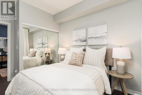 #104 -207 Wellesley St E, Toronto, ON - Indoor Photo Showing Bedroom