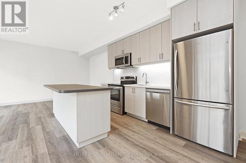#20 -57 Finch Ave W, Toronto, ON - Indoor Photo Showing Kitchen