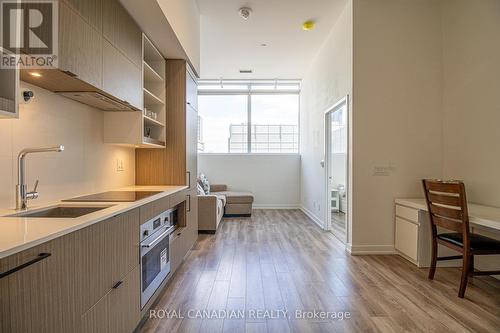 #404 -20 Edward St, Toronto, ON - Indoor Photo Showing Kitchen With Upgraded Kitchen