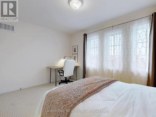 61 Bush Ridges Avenue, Richmond Hill, ON - Indoor Photo Showing Bedroom