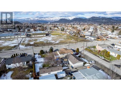 605 Perry Road, Kelowna, BC - Outdoor With View